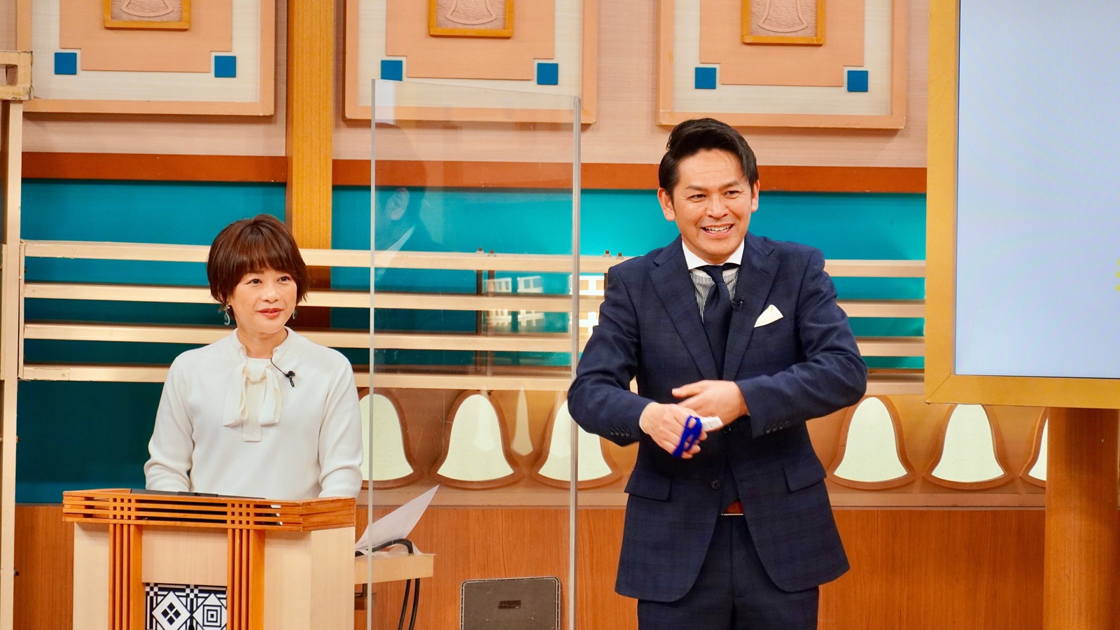 フジテレビ スーパーニュース ベル クイズ！脳ベルSHOW』｜BSフジ